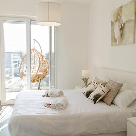 Apulialux - Exclusive And Modern City View, Private Parking Apartment Bari Exterior photo