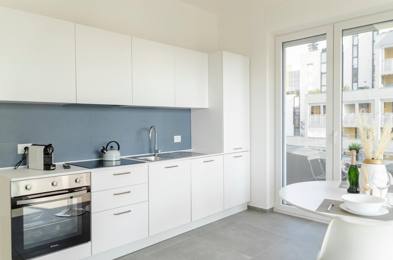 Apulialux - Exclusive And Modern City View, Private Parking Apartment Bari Exterior photo